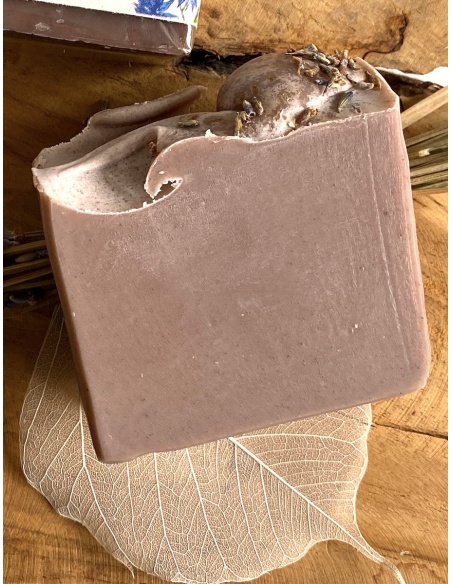 Savon au lait de chèvre, huile de nigelle et lavande vraie